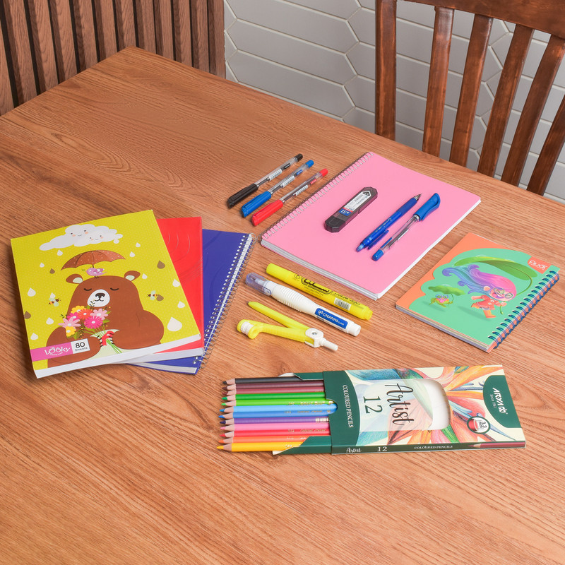 بسته لوازم تحریر آریا مدل جعبه ابزار نوجوان موفق متوسطه اول مجموعه 13 عددی به همراه هدیه