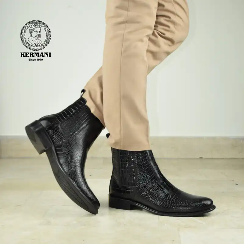 نیم بوت مردانه کرمانی مدل چرم دستدوز طبیعی کروکو کد 626 رنگ مشکی