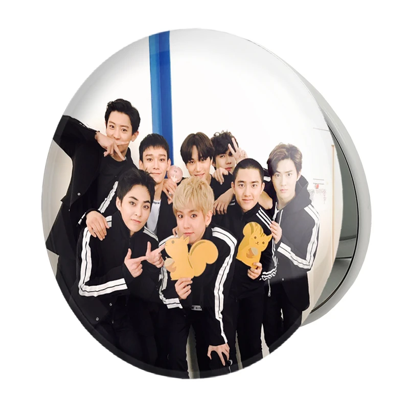 آینه جیبی خندالو طرح گروه اکسو EXO مدل تاشو کد 13666 