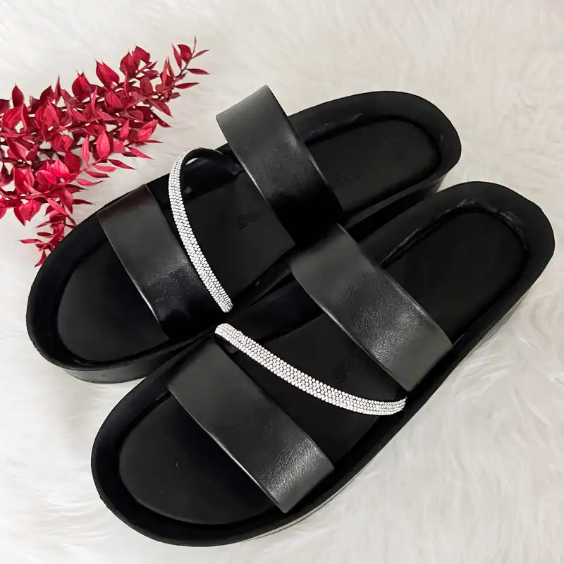 دمپایی زنانه مدل قایقی نگین کد 2350000