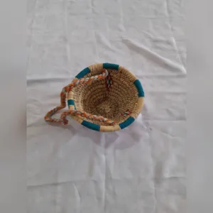 گلدان حصیری مدل ۰۲۳
