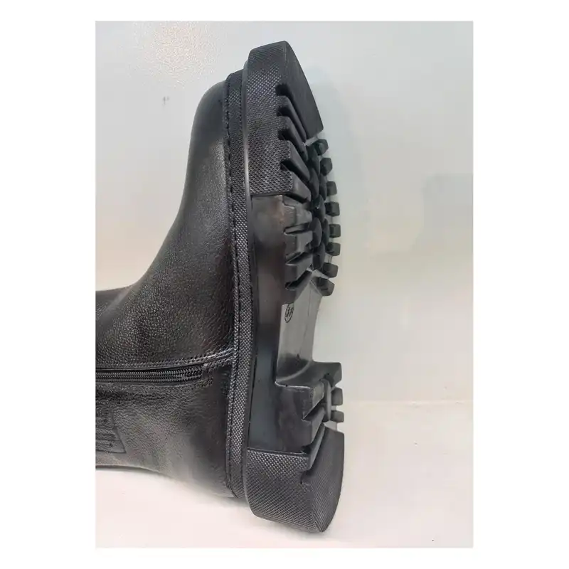 نیم بوت زنانه سرزمین چرم کد 145326 رنگ مشکی