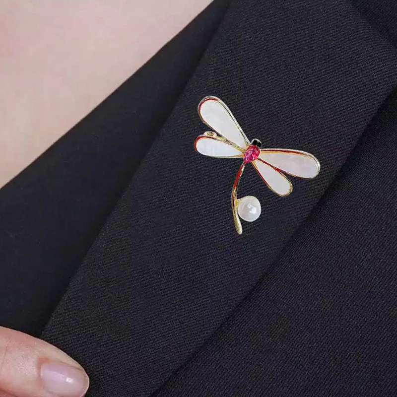 گل سینه زنانه مدل MDSS-CF4868