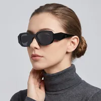 عینک آفتابی مدل دسته سه بعدی 4