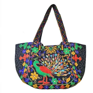 کیف رو دوشی دست دوز زنانه مدل  سوزندوزی طرح طاووس