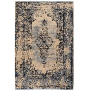 فرش ماشینی 700 شانه زمینه کرم حاشیه آبی مشکی مدل مدرن الیاف پشم طبیعی کد IPK101850