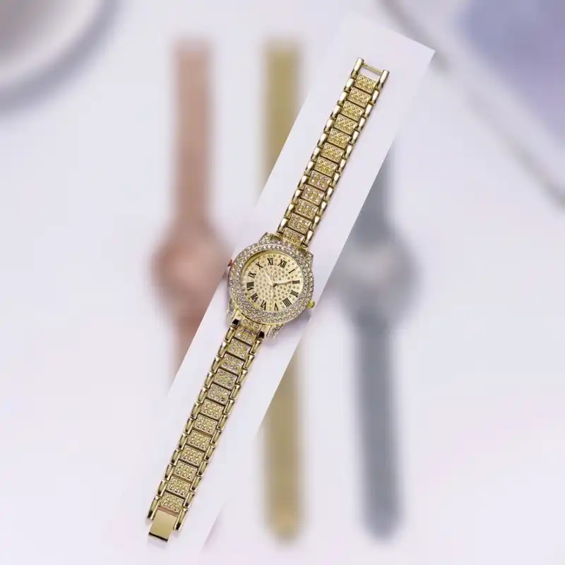 ساعت مچی عقربه ای زنانه مدل دور نگین کد 01