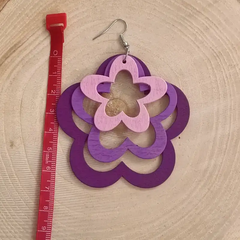 گوشواره زنانه مدل گل چوبی