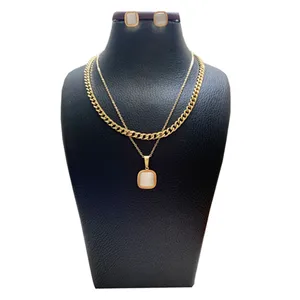 نیم ست زنانه مدل صدفی