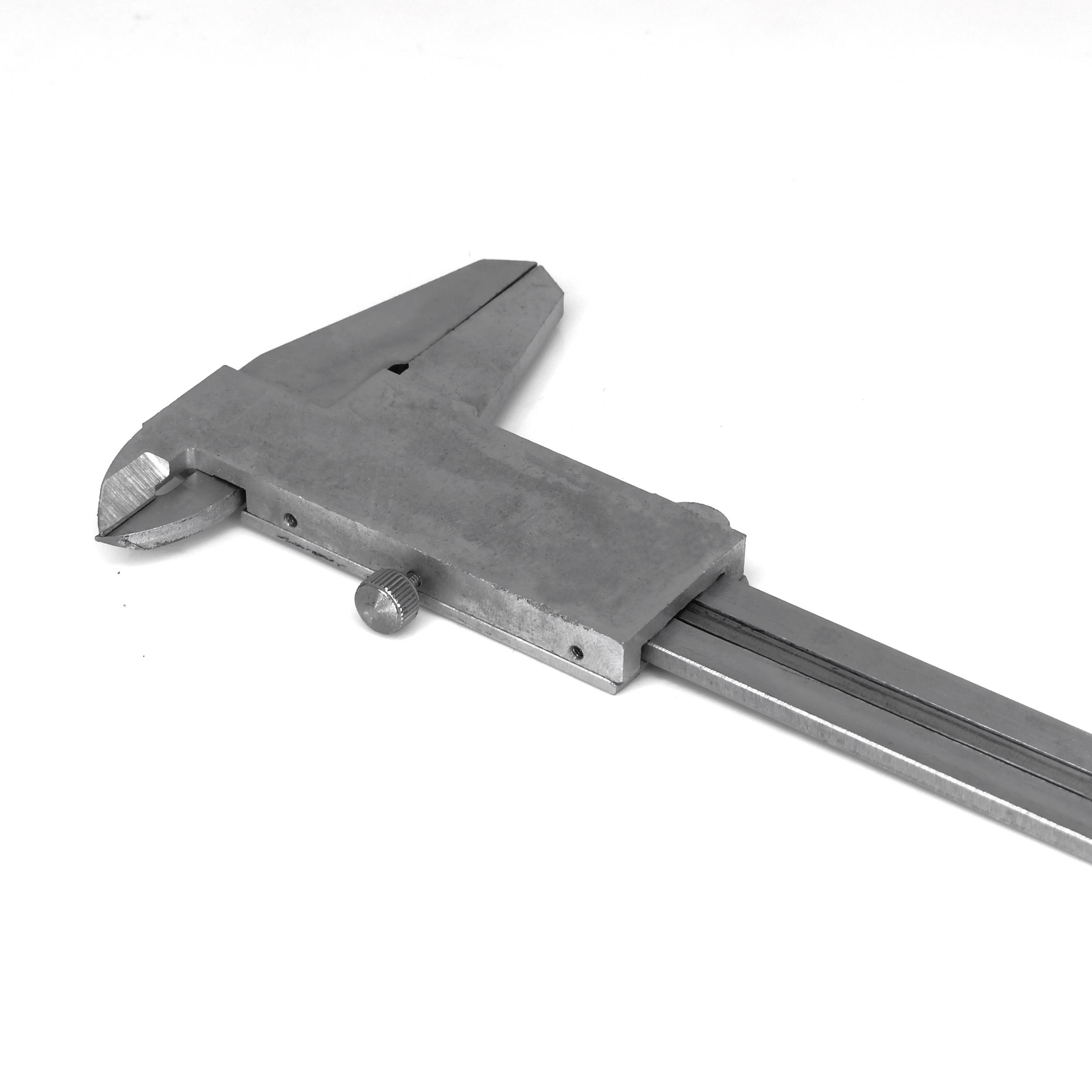 کولیس تیوان مدل LT-G15-150x0.05 گسترده 150-0 میلیمتر کولیس تیوان مدل LT-G15-150x0.05 گسترده 150-0 میلیمتر