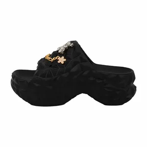 دمپایی دخترانه پاپا مدل الماس پرو BK.07