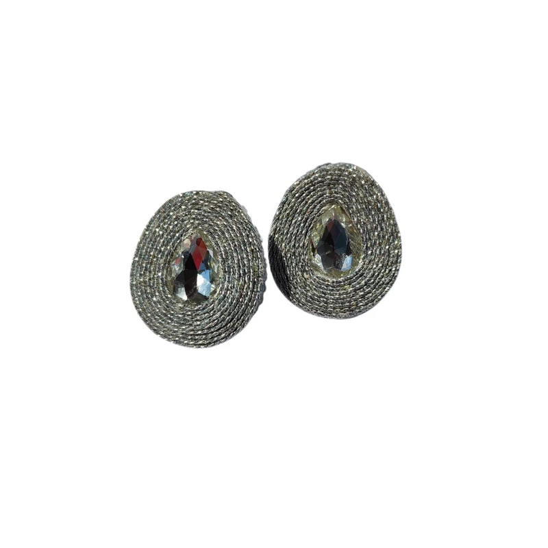 گوشواره دست دوز زنانه مدل H1402