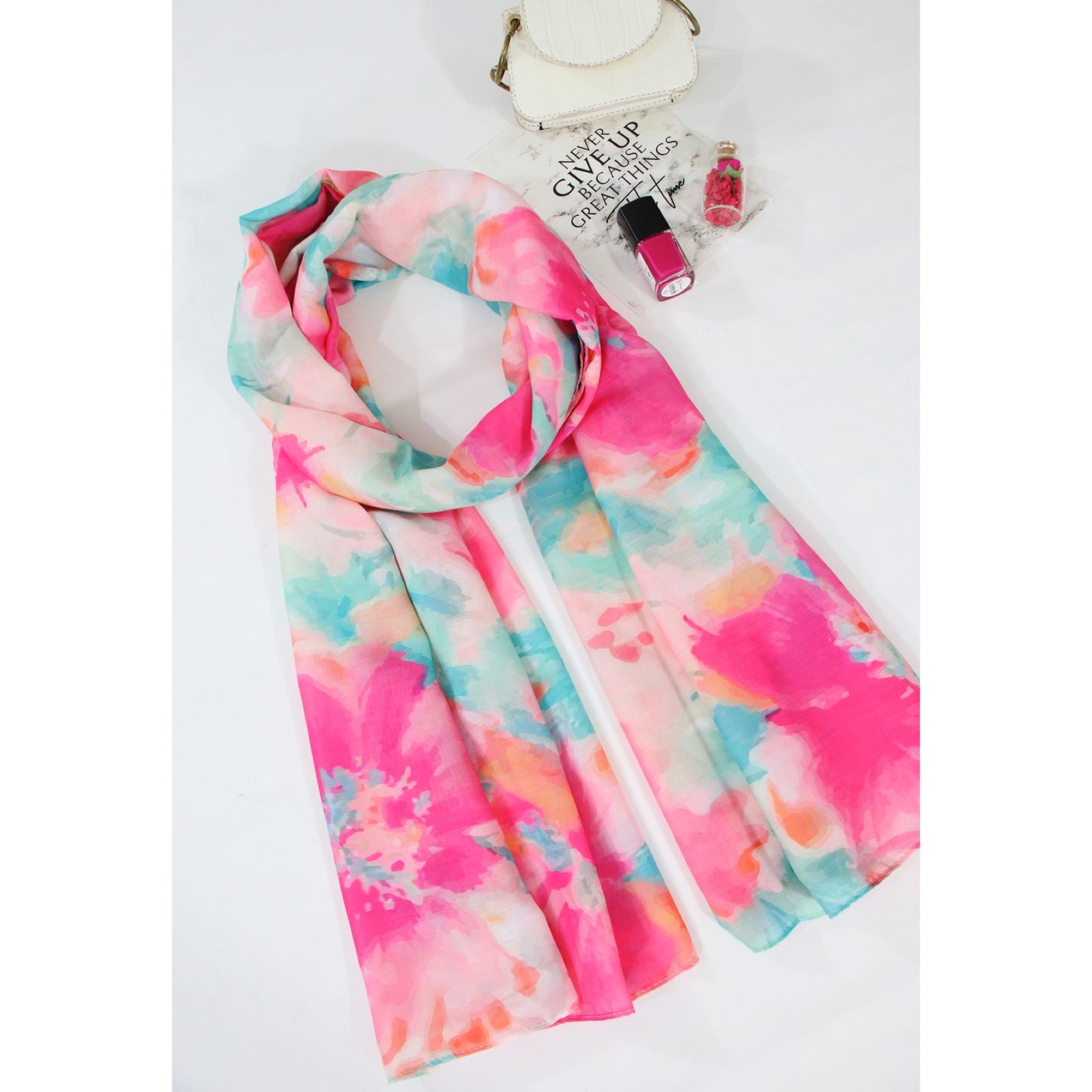 شال زنانه مدل نخی چهارفصل طرح نقاشی کد ana-2532 -  - 3