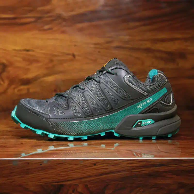 کفش پیاده روی زنانه کناپ کد B82