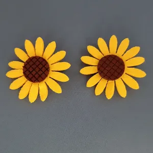 گیره مو زنانه مدل آفتابگردان بسته 2 عددی