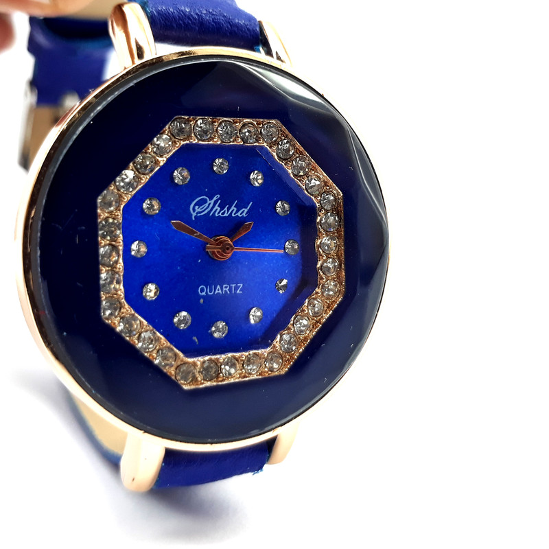 ساعت مچی عقربه ای زنانه مدل مجلسی کد 20 ساعت مچی عقربه ای زنانه مدل مجلسی کد 20