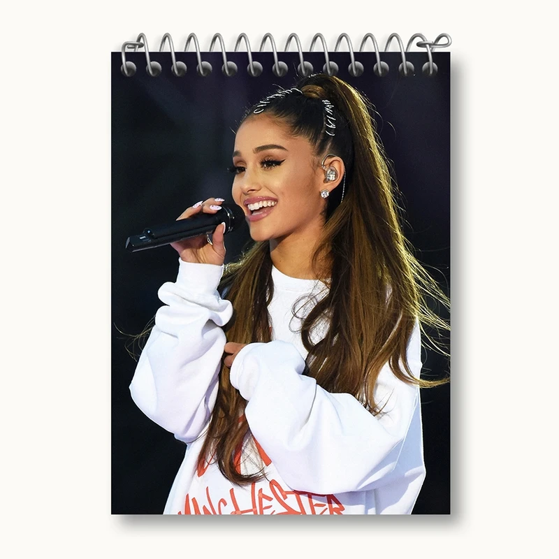 دفتر یادداشت 50 برگ خندالو مدل آریانا گرانده Ariana Grande کد 19072