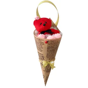 دکوری مدل قیف هدیه طرح خرس قرمز کد 40