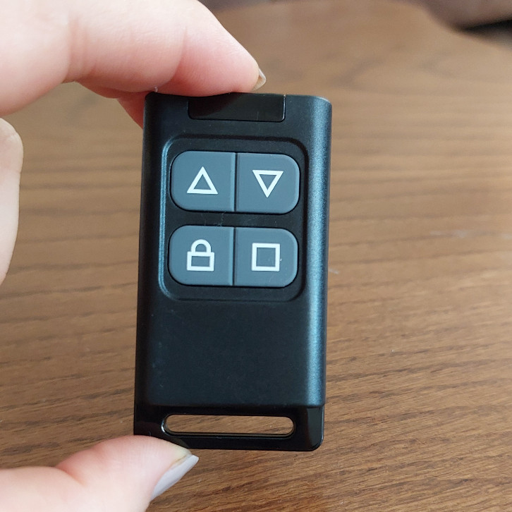 ریموت بلوتوثی دربازکن مدل ۴۳۳ MHz کد BL