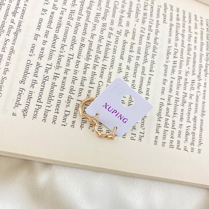 گوشواره زنانه ژوپینگ مدل گل رز کد E4514