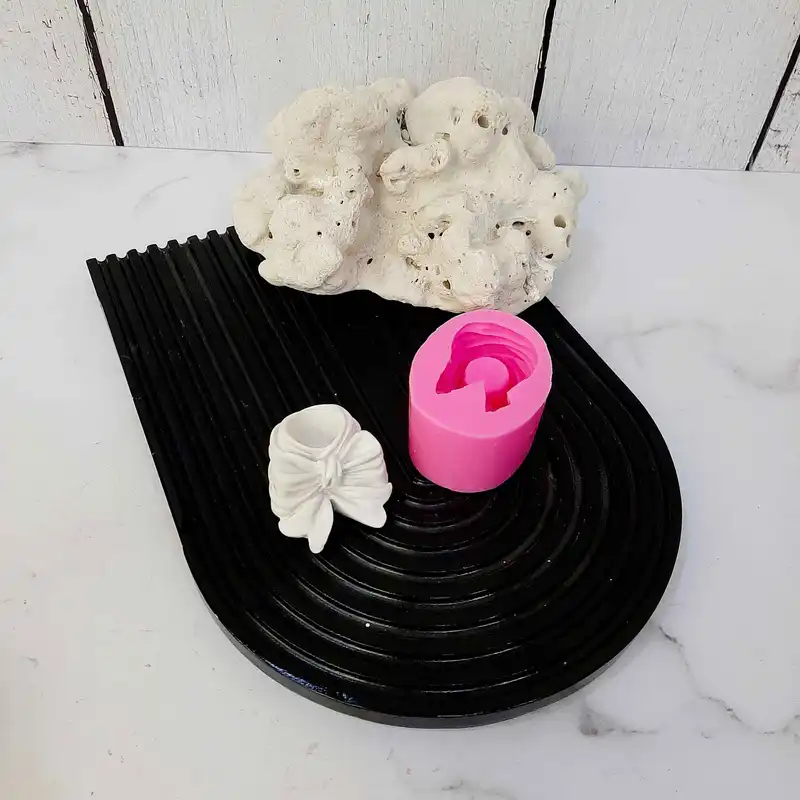 قالب سیلیکونی مدل جاشمعی قلمی طرح پاپیون