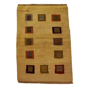 گبه فرش دستباف یک ونیم متری مدل بافت قشقای شیراز کد NKP.Z.N/76