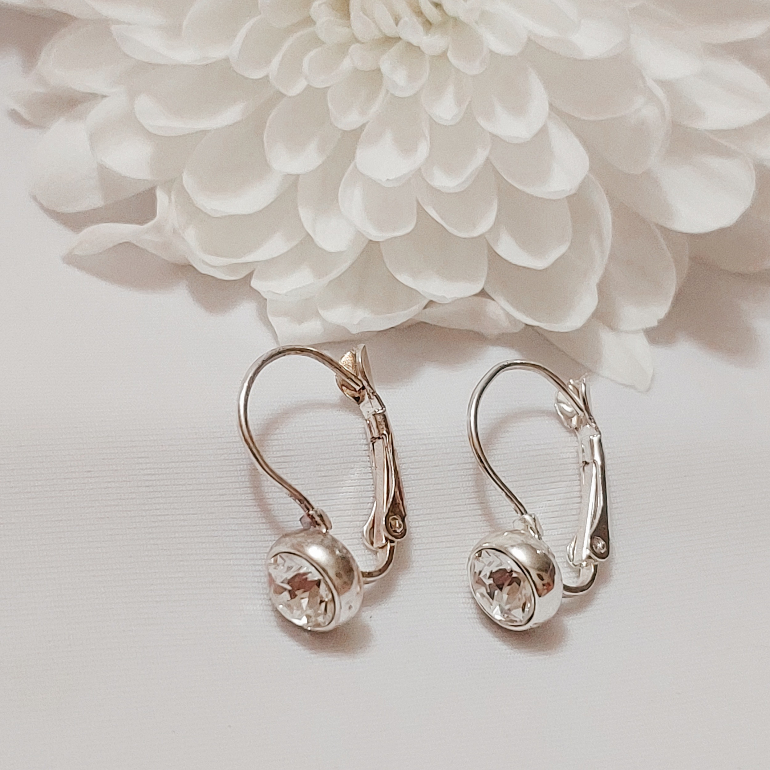 گوشواره زنانه آی ام مدل تک نگین swarovski