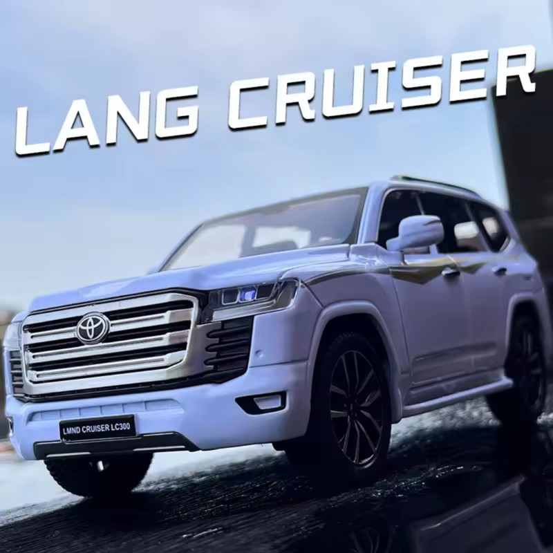 ماکت ماشین ناب سل مدل تویوتا لندکروز فلزی TOYOTA LANDCRUISER LC300 به همراه جاسوییچی