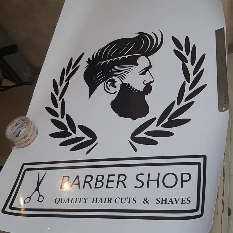 استیکر مدل آرایشگاه