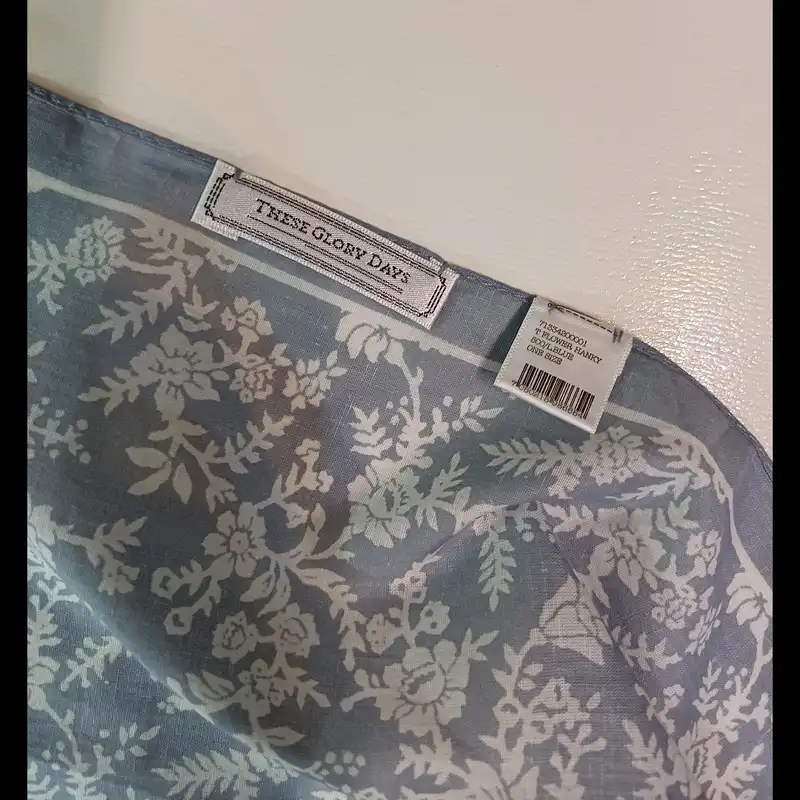 دستمال جیب مردانه دیس گلوری دیز مدل FLOWER HANKY