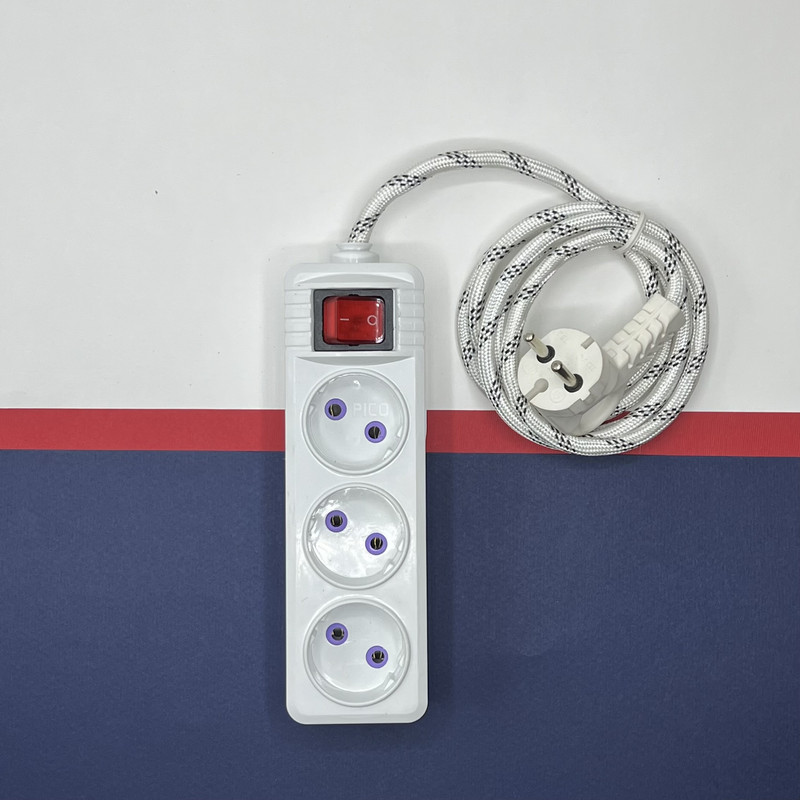 سه راهی برق پیکو مدل کنفی پارچه‌ای کد 1/5M