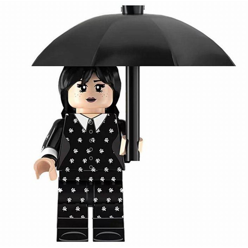 ساختنی مدل Wednesday Adams