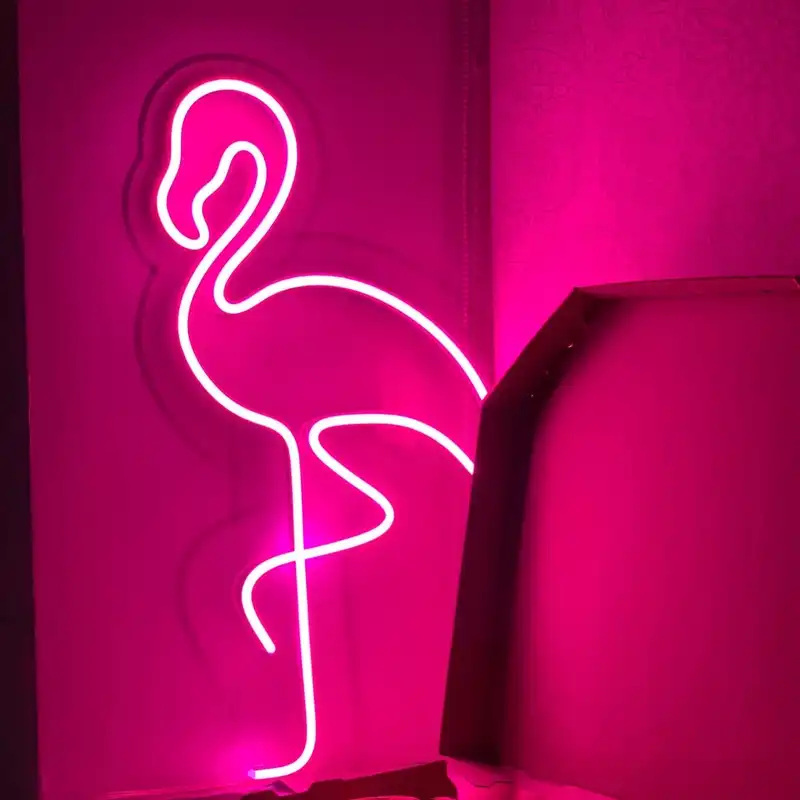 چراغ نئونی دیواری طرح فلامینگو