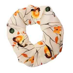 کش مو زنانه دلنار گالری مدل پرنده و برگ پاییزی