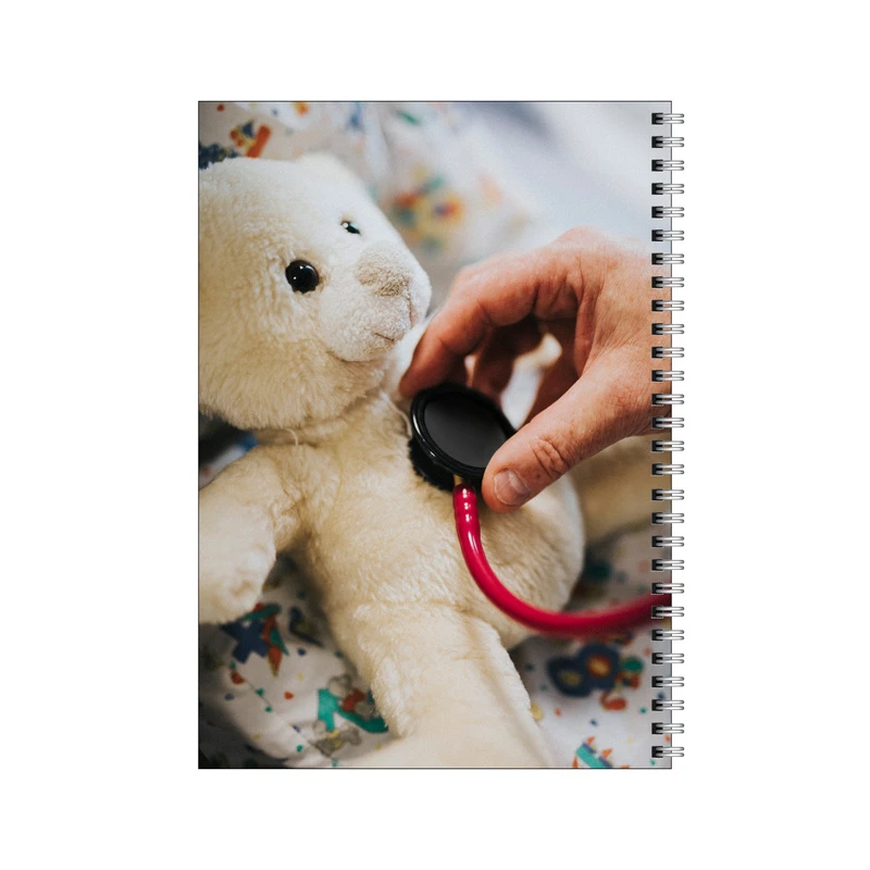 دفتر مشق 50 برگ بامبیلیپ طرح دکتر و پرستار کد 6343469