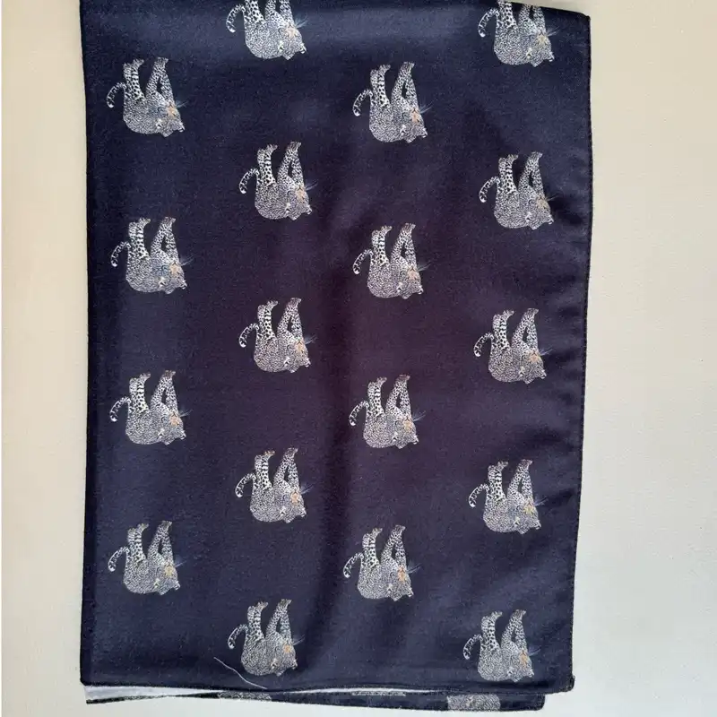 شال زنانه مدل موهر پاییزی زمستانی اسپرت طرح یوزپلنگی