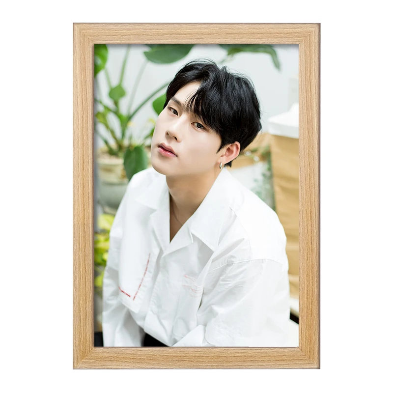 تابلو خندالو مدل جوهان گروه مانستا اکس MONSTA X  کد 21128