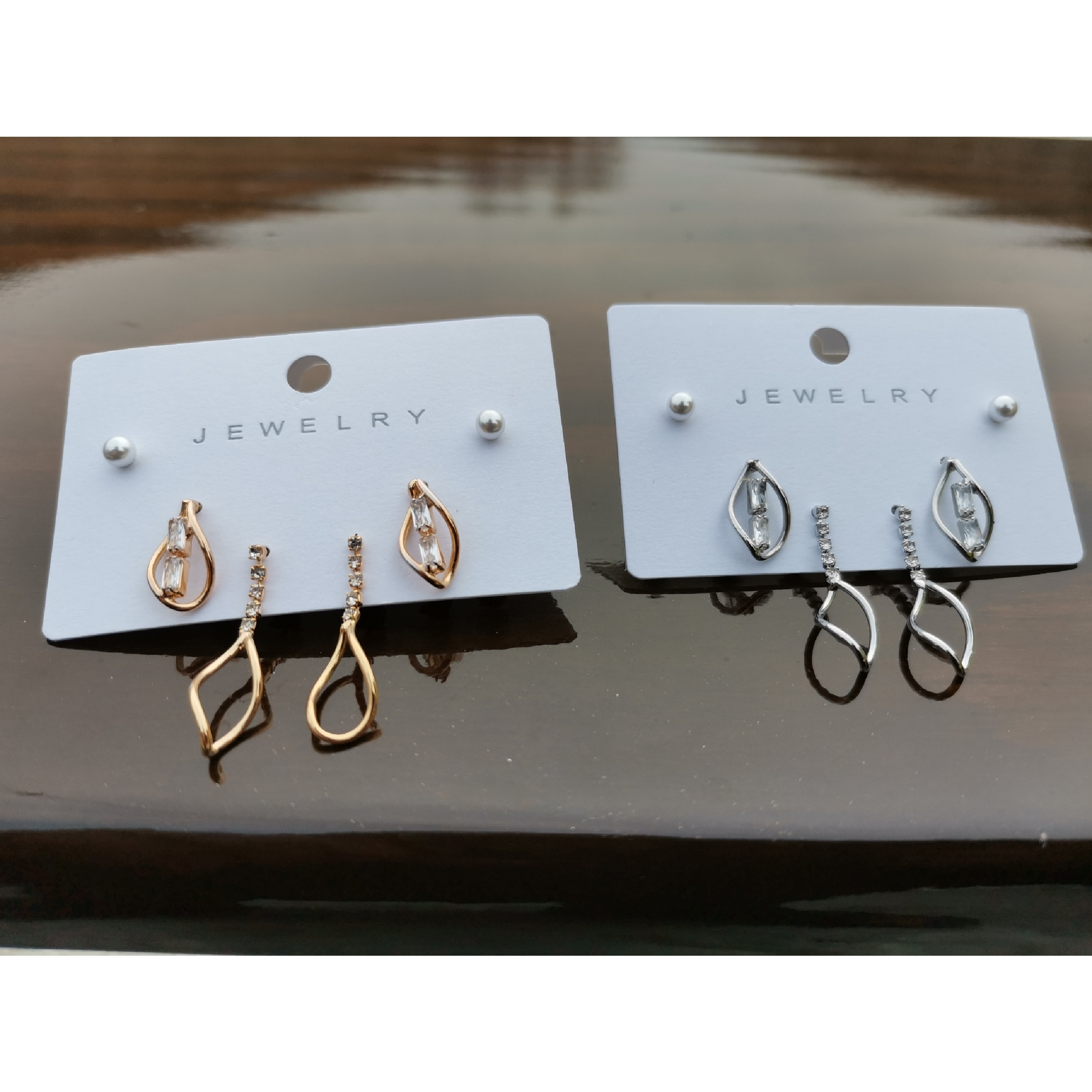 گوشواره زنانه مدل نامی سان بسته 3 عددی