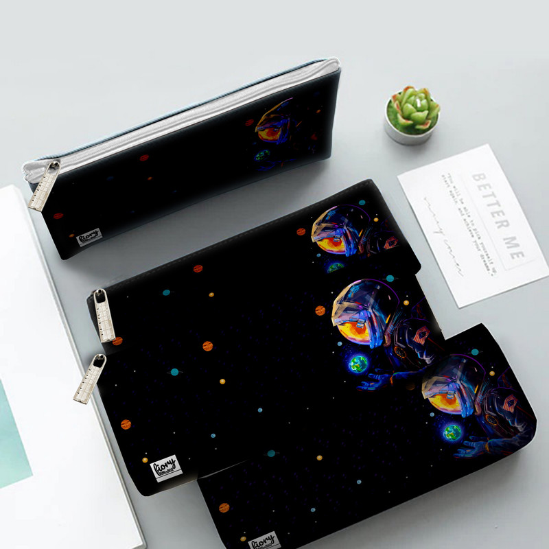 جامدادی مستر راد مدل فضانورد کد fiory 2087