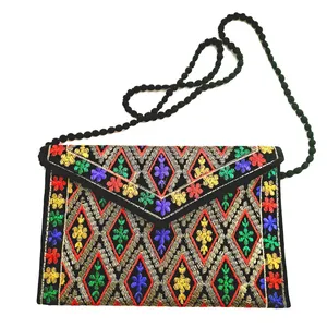 کیف دستی دست دوز زنانه مدل  سوزندوزی 