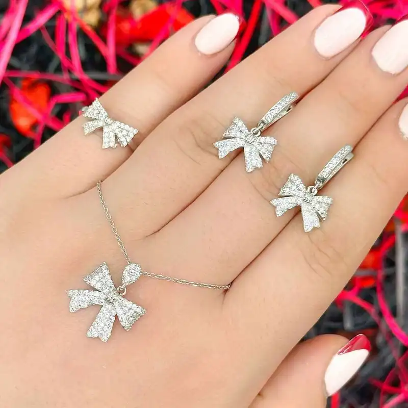 نیم ست نقره زنانه مدل رونیا کد BF 27