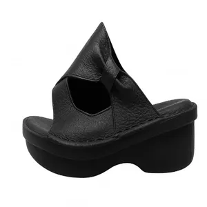 صندل زنانه مدل ۲۱۶ معراج طب 