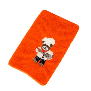 حوله دستی مدل گلدوزی طرح خرس آشپز سایز 60*38 سانتی متر