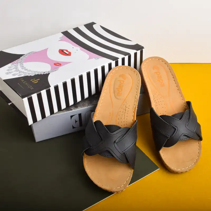 دمپایی زنانه پاپا مدل گیسو BK.2811