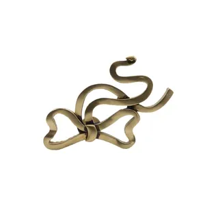 گل میخ مدل پاپیون کد 550 بسته 2 عددی