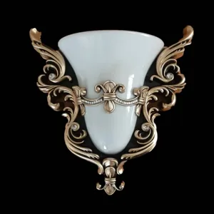 چراغ دیواری طرح  فلوریا 