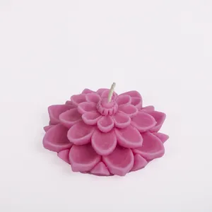 شمع دست ساز مدل گل ماندلا