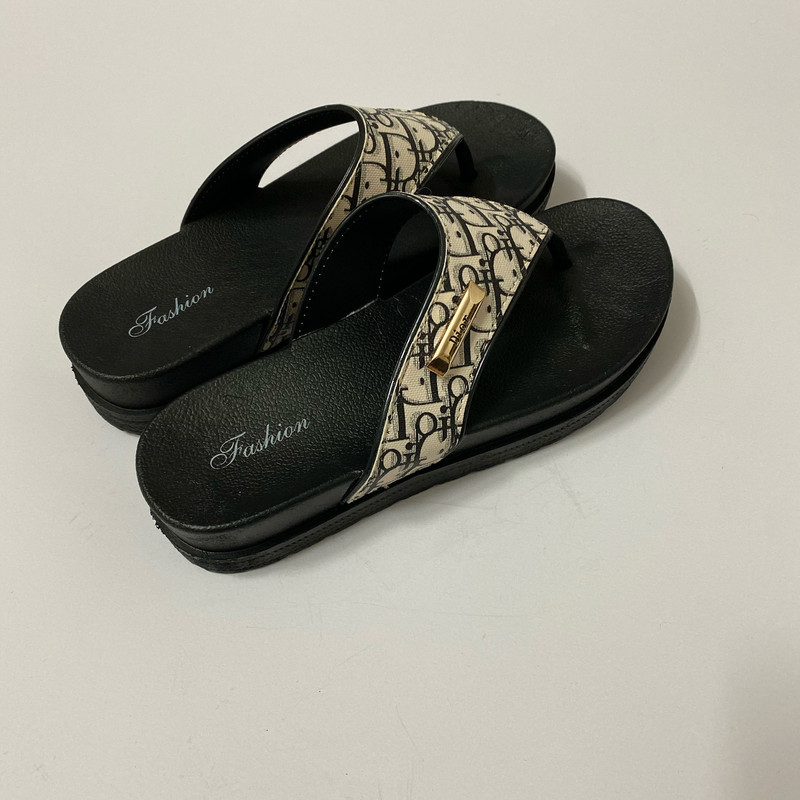 دمپایی لاانگشتی زنانه نیکتا مدل P1-CN