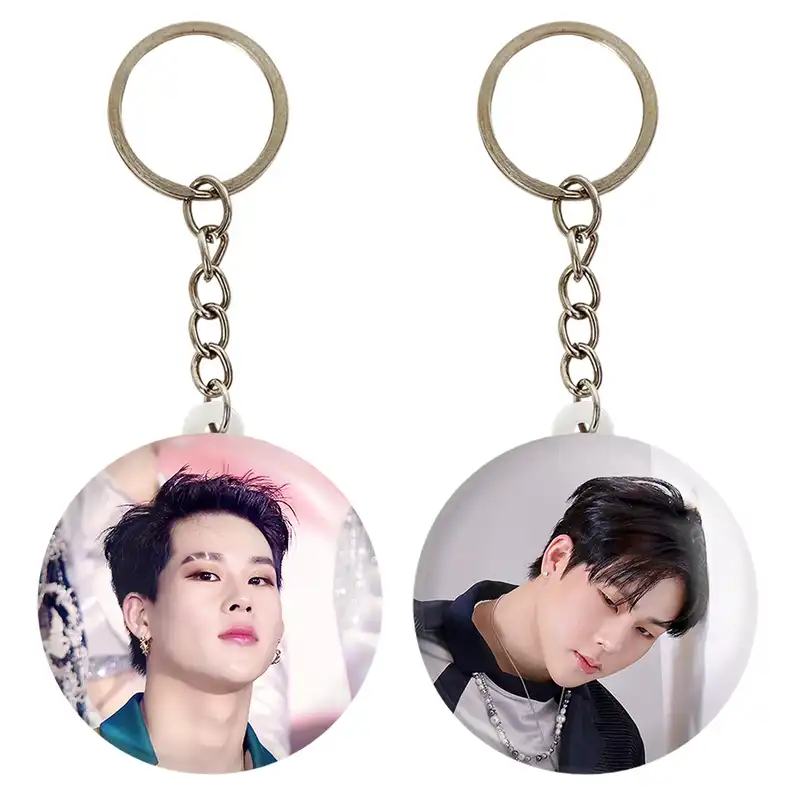 جاکلیدی خندالو مدل جوهان گروه مانستا اکس MONSTA X کد 2112721135 مجموعه 2 عددی