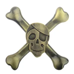 اسپینر دستی مدل Skull